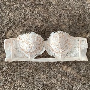 Victoria Secret Strapless Bra
